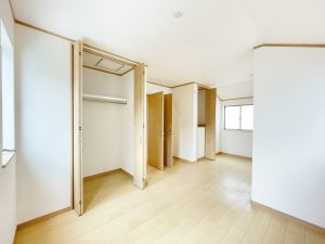 飯田産業